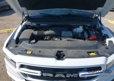 2022 Ram 1500 Laramie 4X4 5'7 Box z USA, uszkodzony, nr VIN 1C6SRFJT0NN175084